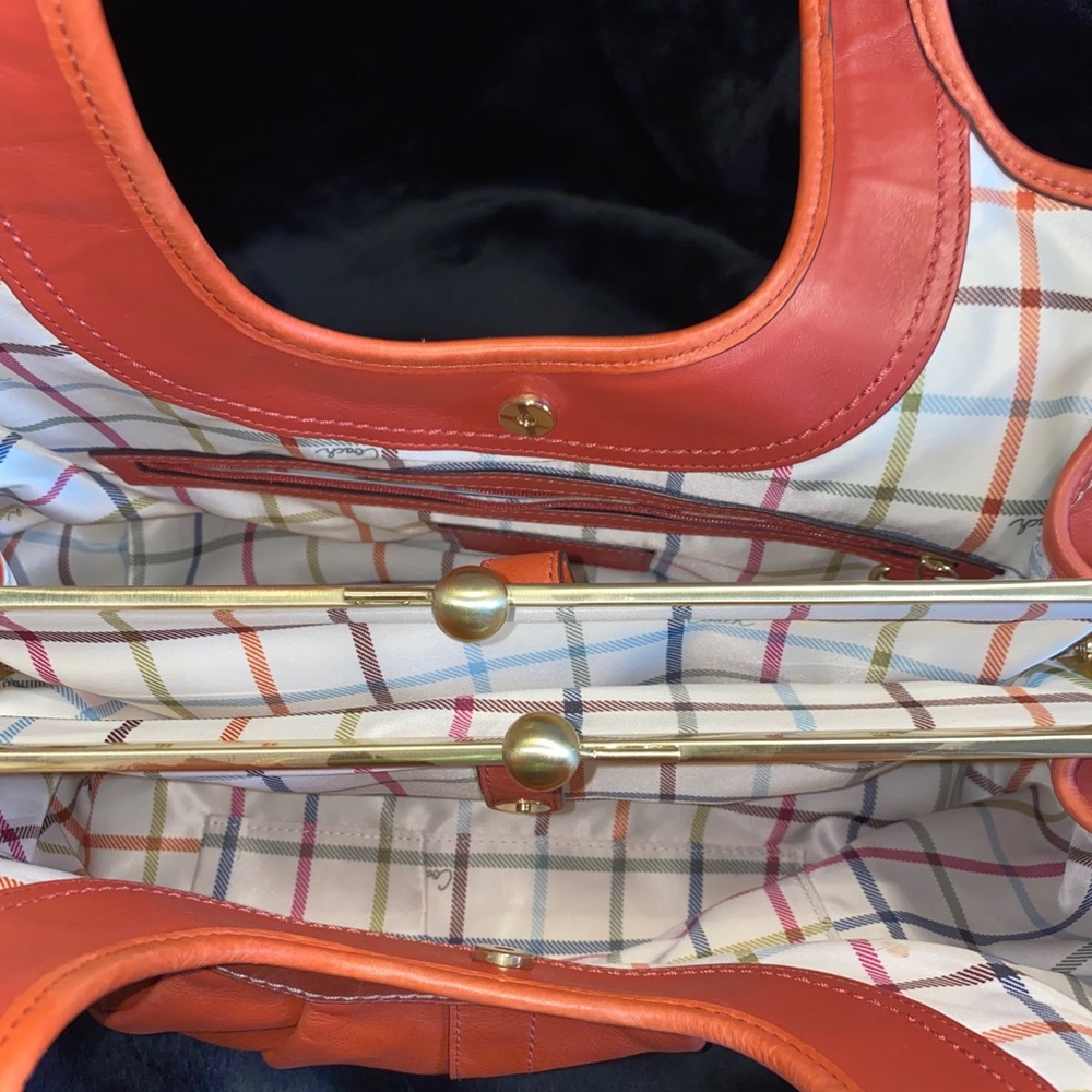 💯Coach shoulder bag - Picture 4 of 5